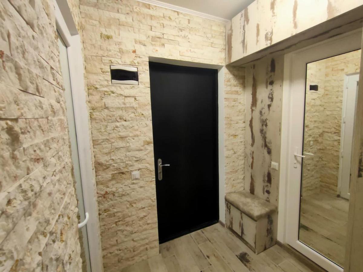 Lilia Appartement Batoemi Buitenkant foto